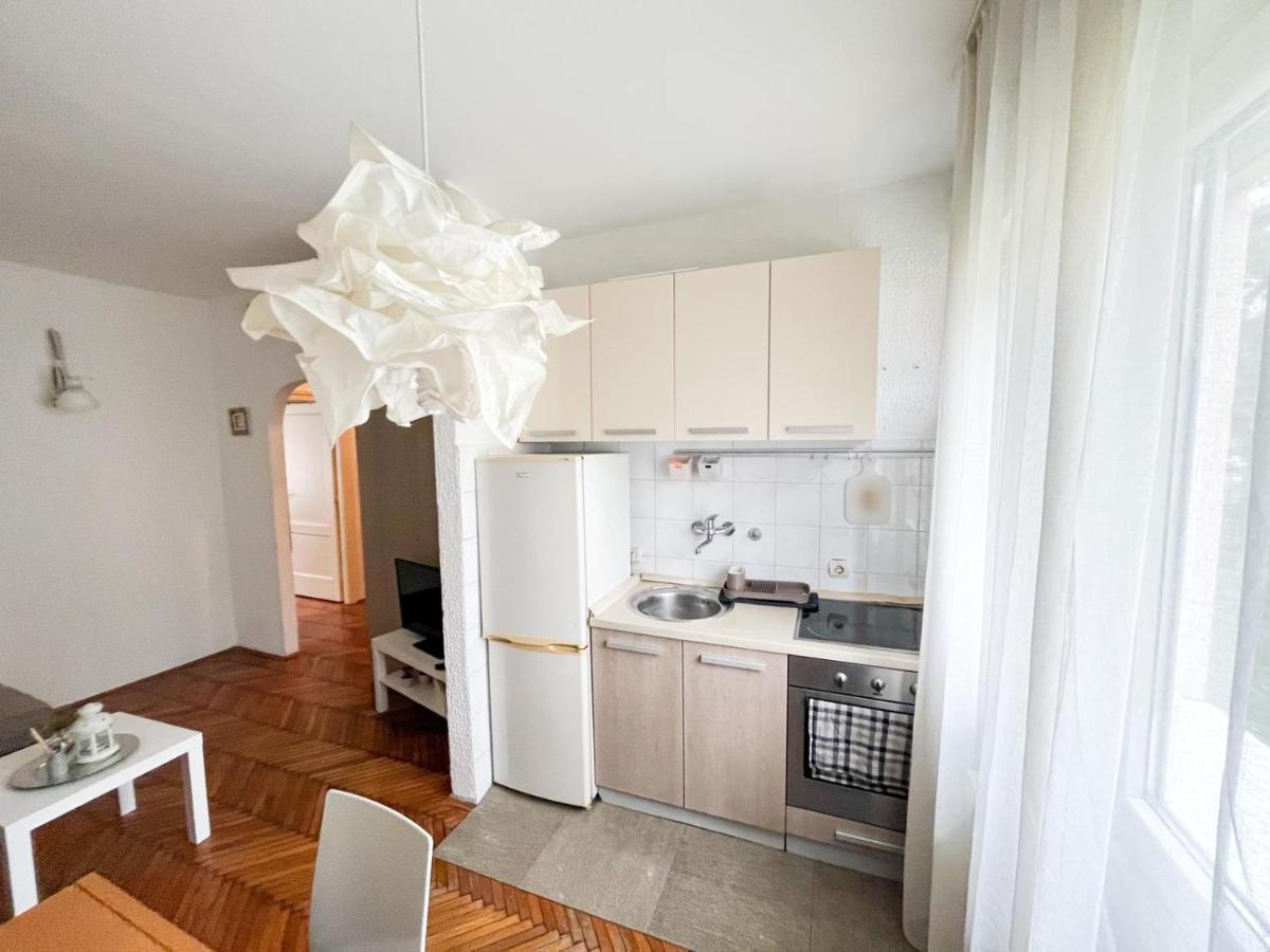 Kopernik - Parking Available Apartment Белград Екстериор снимка